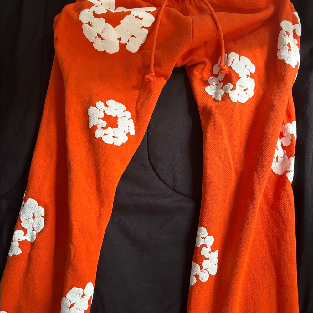 Denim&Co Vibrant Orange Pants with White Floral Accents